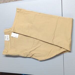 Jos. A Bank 1904 Mens size 36x32 khaki pants *New with Tags*
